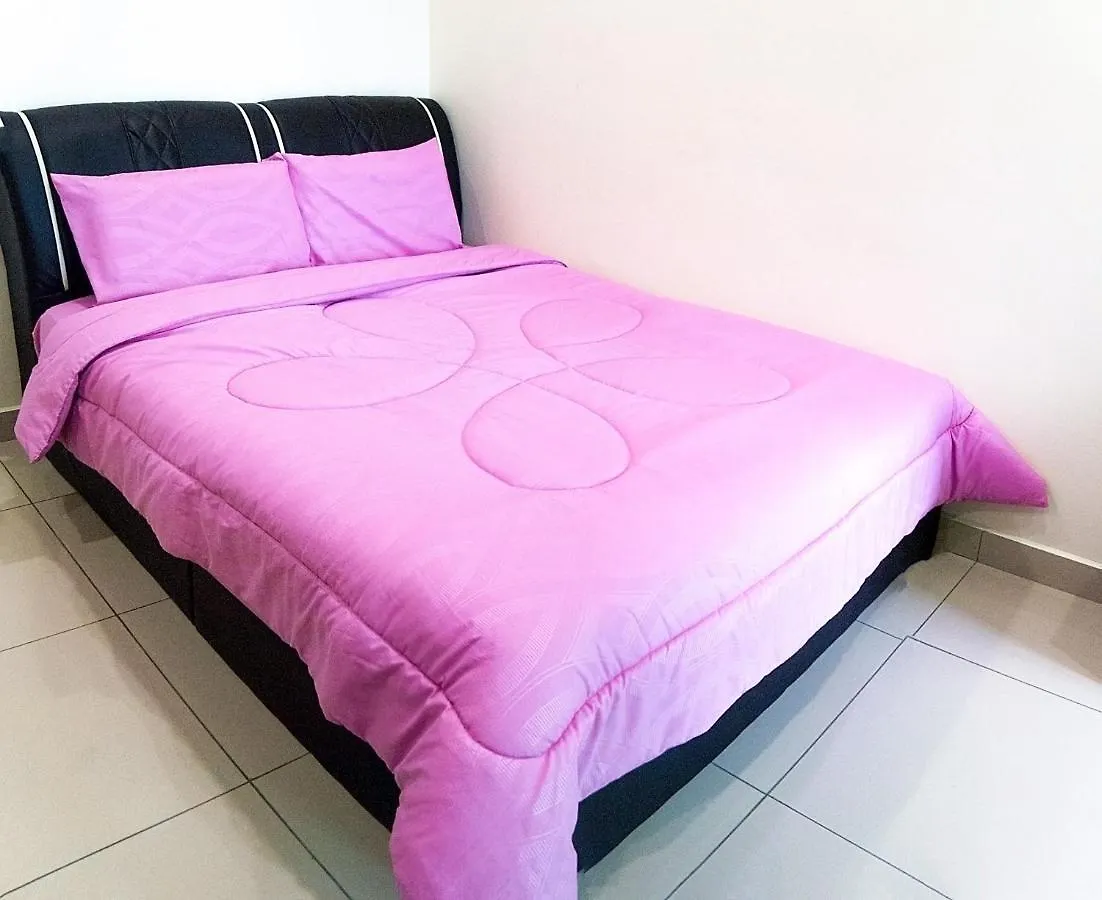 Apartment Meridian Sunset Suite By D Imperio Homestay Kampung Sungai Nibung Besar Malaysia